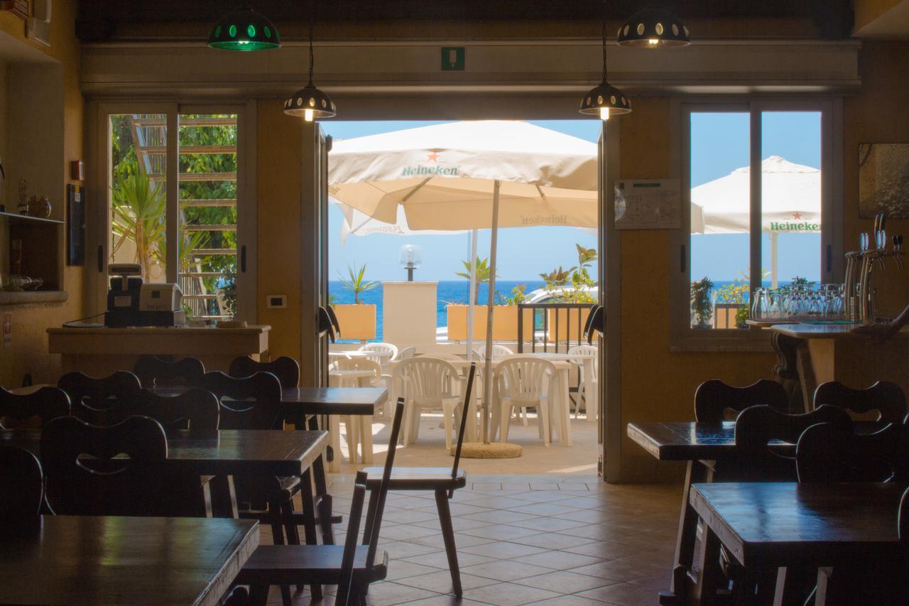 Hotel Il Girasole Bova Marina Exterior photo